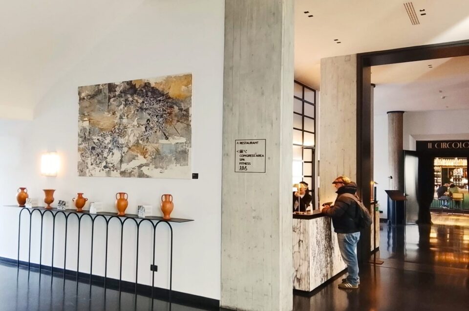 Furore di Dio | Albergo Habita 79, Pompei